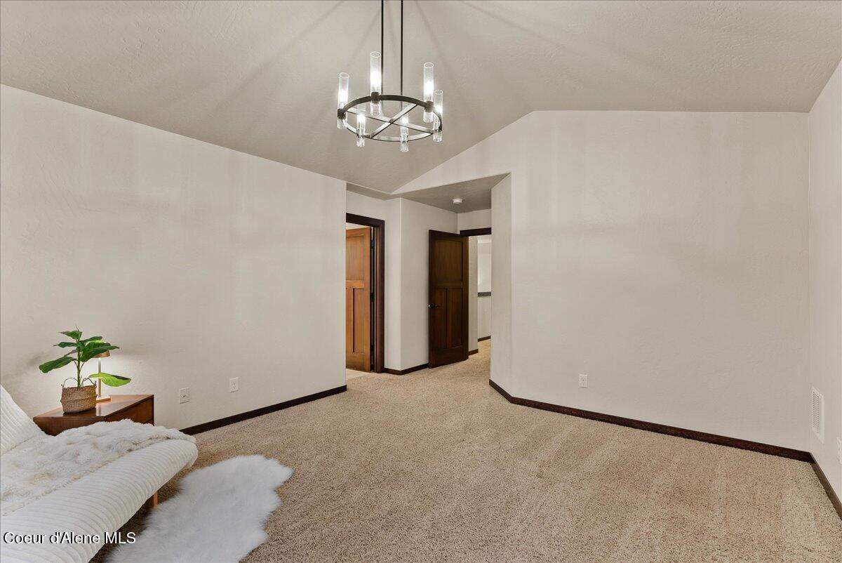 Coeur D'alene, Idaho, 83815, United States, 4 Bedrooms Bedrooms, ,2 BathroomsBathrooms,Residential,For Sale,1989025