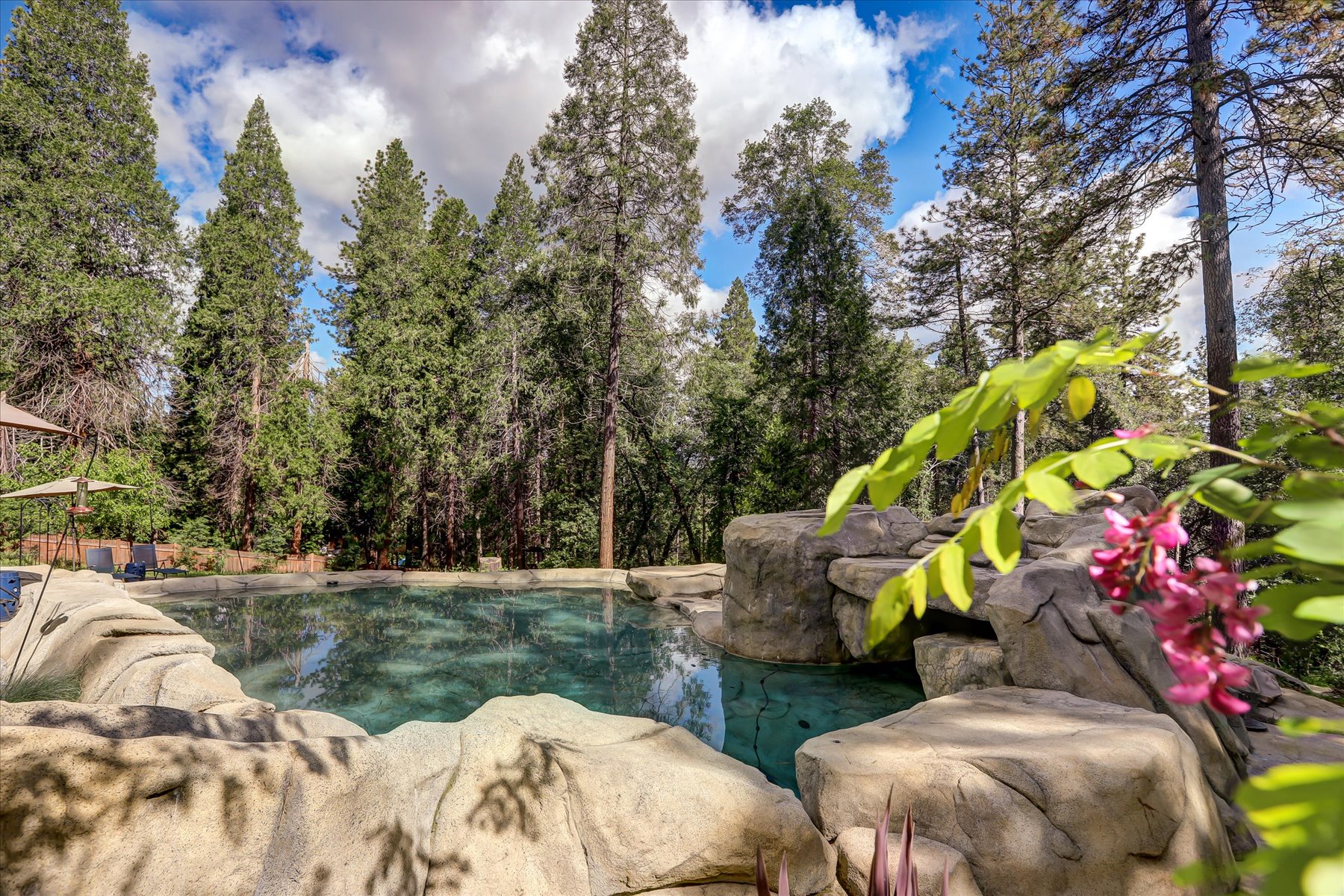 10304 Banner Lava Cap Road, Nevada City, CA 95959 - 物件實景