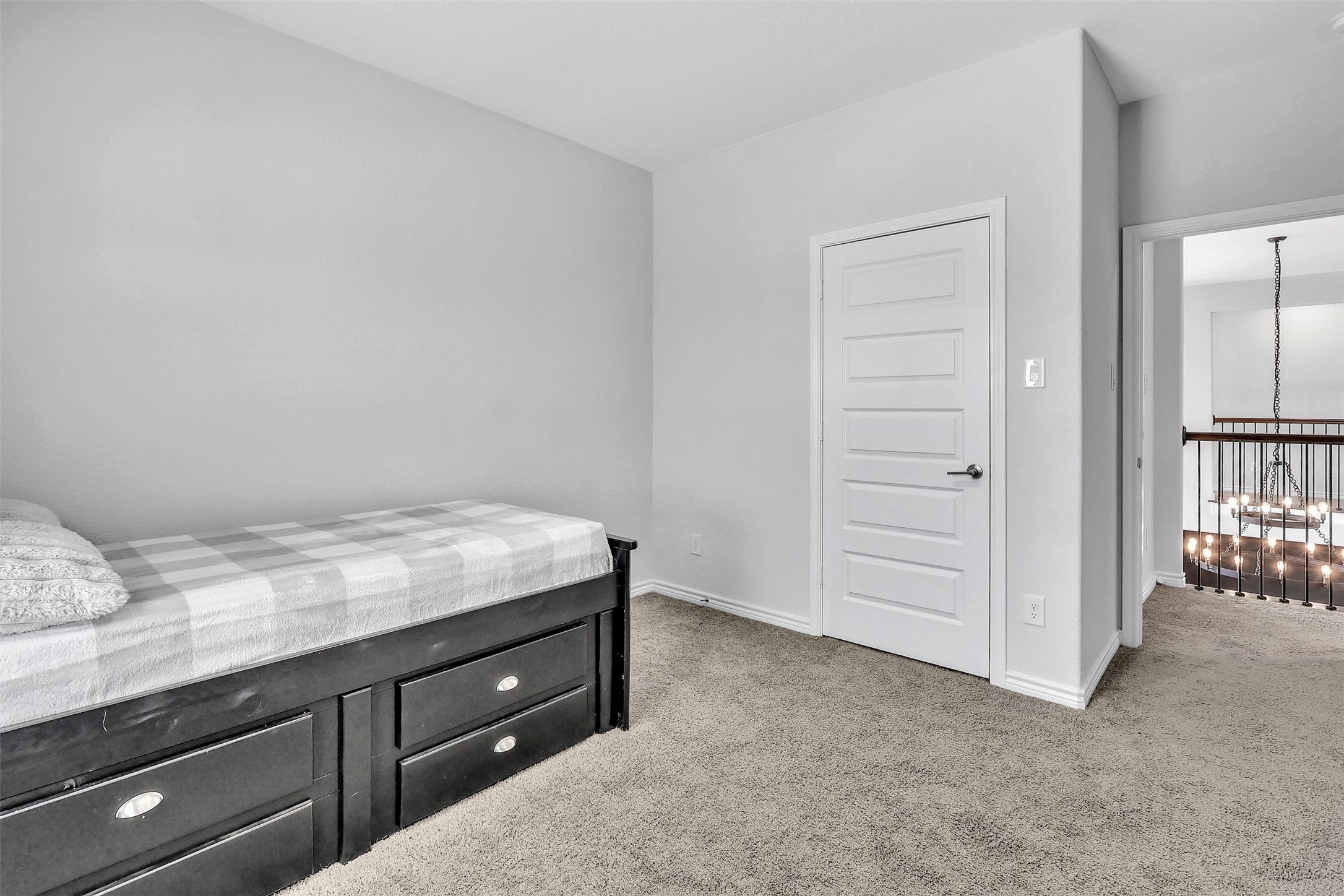 Justin, Texas, 76247, United States, 4 Bedrooms Bedrooms, ,4 BathroomsBathrooms,Residential,For Sale,1981121