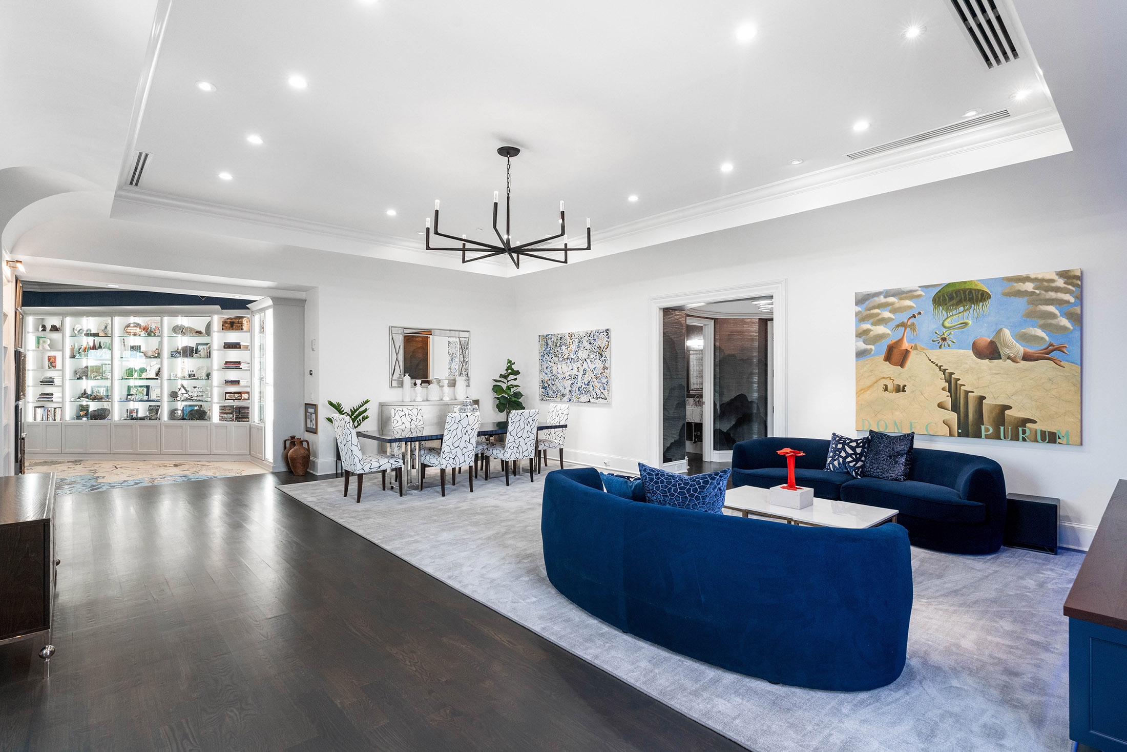  Modern Elegance in the Sky – Designer Penthouse with Skyline Views - 物件實景