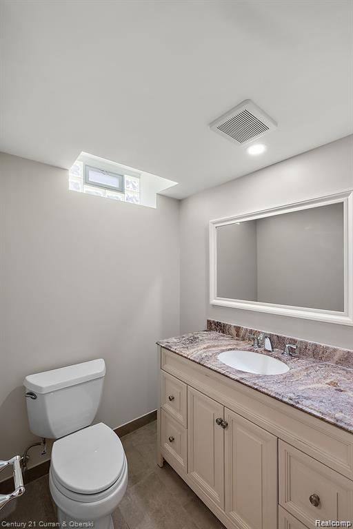 Livonia, Michigan, 48152, United States, 3 Bedrooms Bedrooms, ,3 BathroomsBathrooms,Residential,For Sale,1980110