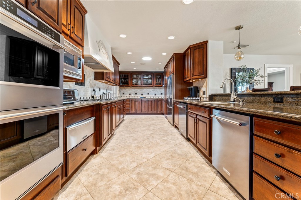 Rancho Cucamonga, California, 91701, United States, 5 Bedrooms Bedrooms, ,3 BathroomsBathrooms,Residential,For Sale,2001193