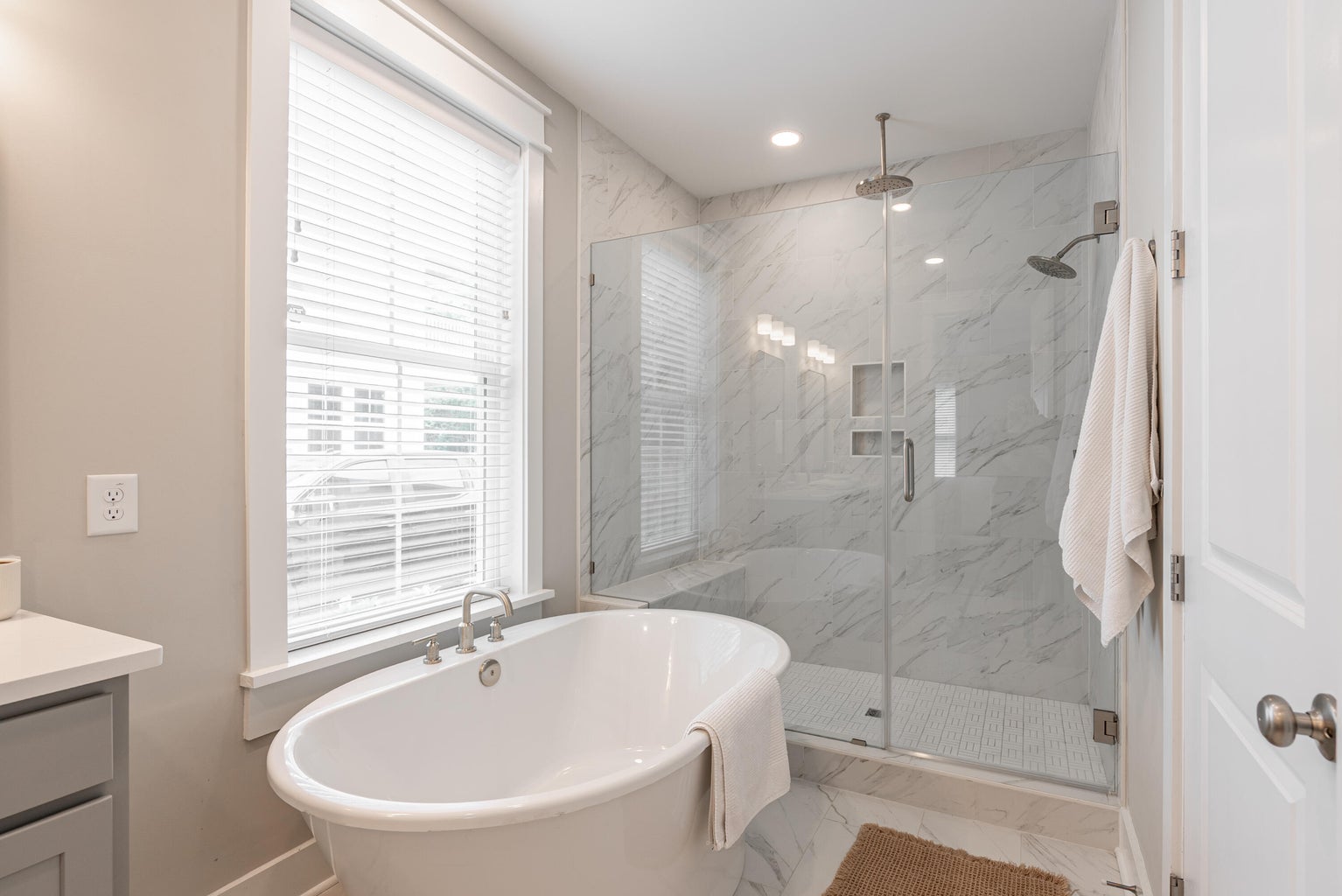 Hollywood, South Carolina, 29449, United States, 4 Bedrooms Bedrooms, ,4 BathroomsBathrooms,Residential,For Sale,1898776