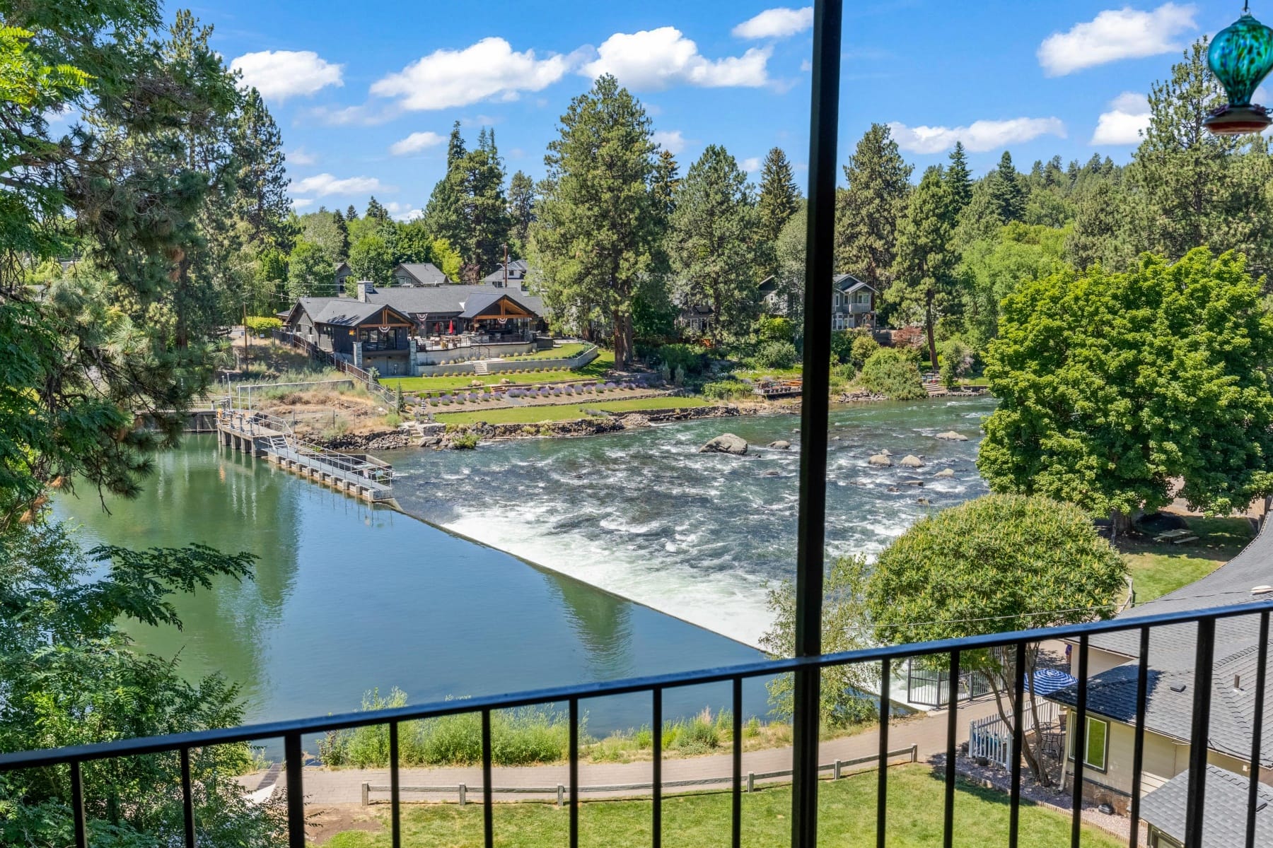  1565 NW Wall Street #232-233 Bend, OR 97703 - 物件實景