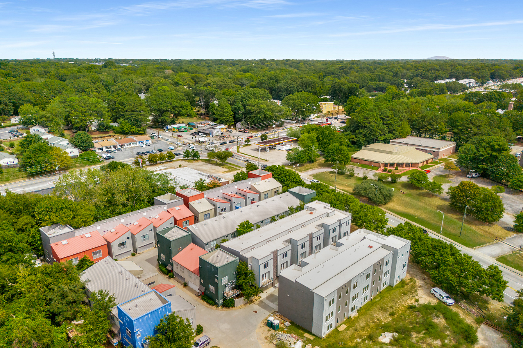  Stunning New Construction Townhomes Near Kirkwood and East Lake Village - 物件實景