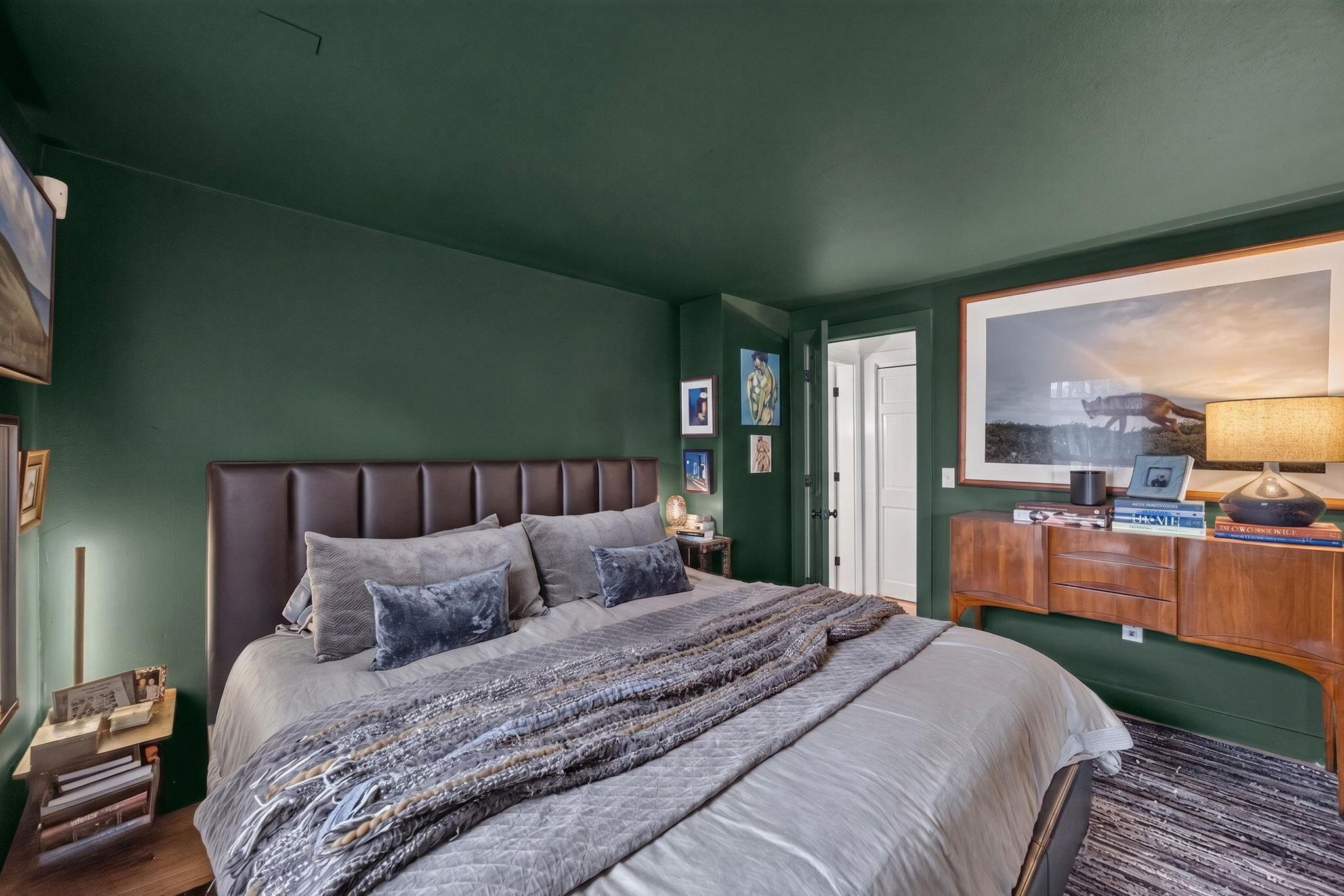  West End Living with a Pool, Hot Tub & Deeded Parking - 物件實景