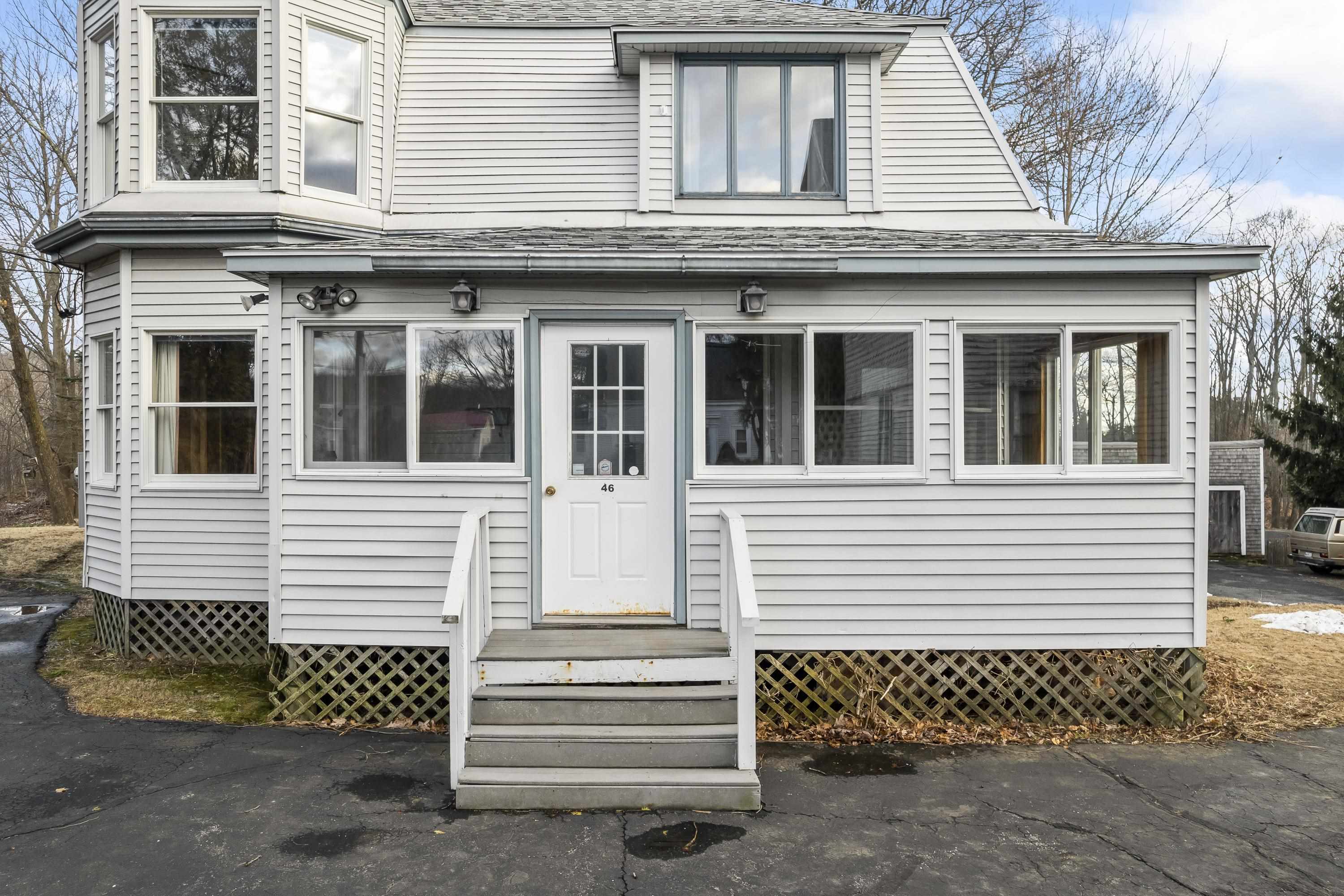 Kittery, Maine, 03904, United States, 5 Bedrooms Bedrooms, ,2 BathroomsBathrooms,Residential,For Sale,1924393