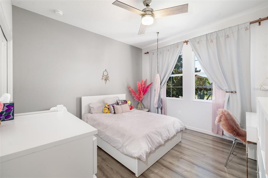 Bradenton, Florida, 34212, United States, 4 Bedrooms Bedrooms, ,3 BathroomsBathrooms,Residential,For Sale,1866766