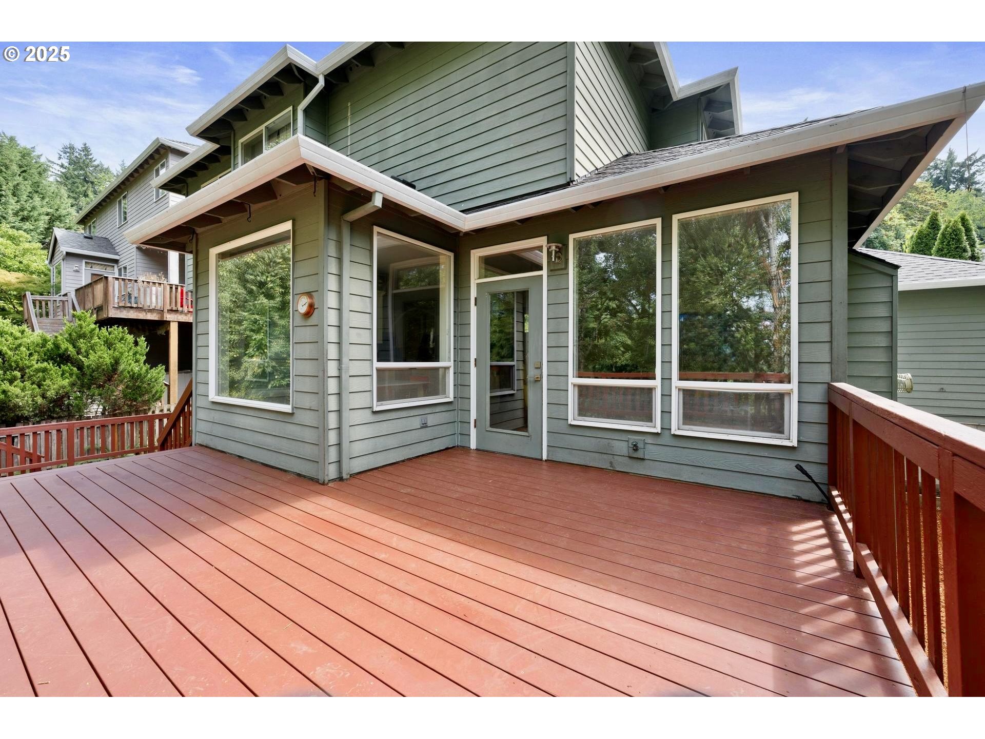 Portland, Oregon, 97219, United States, 4 Bedrooms Bedrooms, ,2 BathroomsBathrooms,Residential,For Sale,1917985