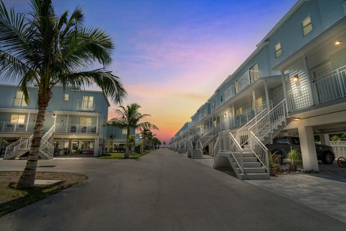 MARATHON, Florida, 33050, United States, 1 Bedroom Bedrooms, ,2 BathroomsBathrooms,Residential,For Sale,1906837