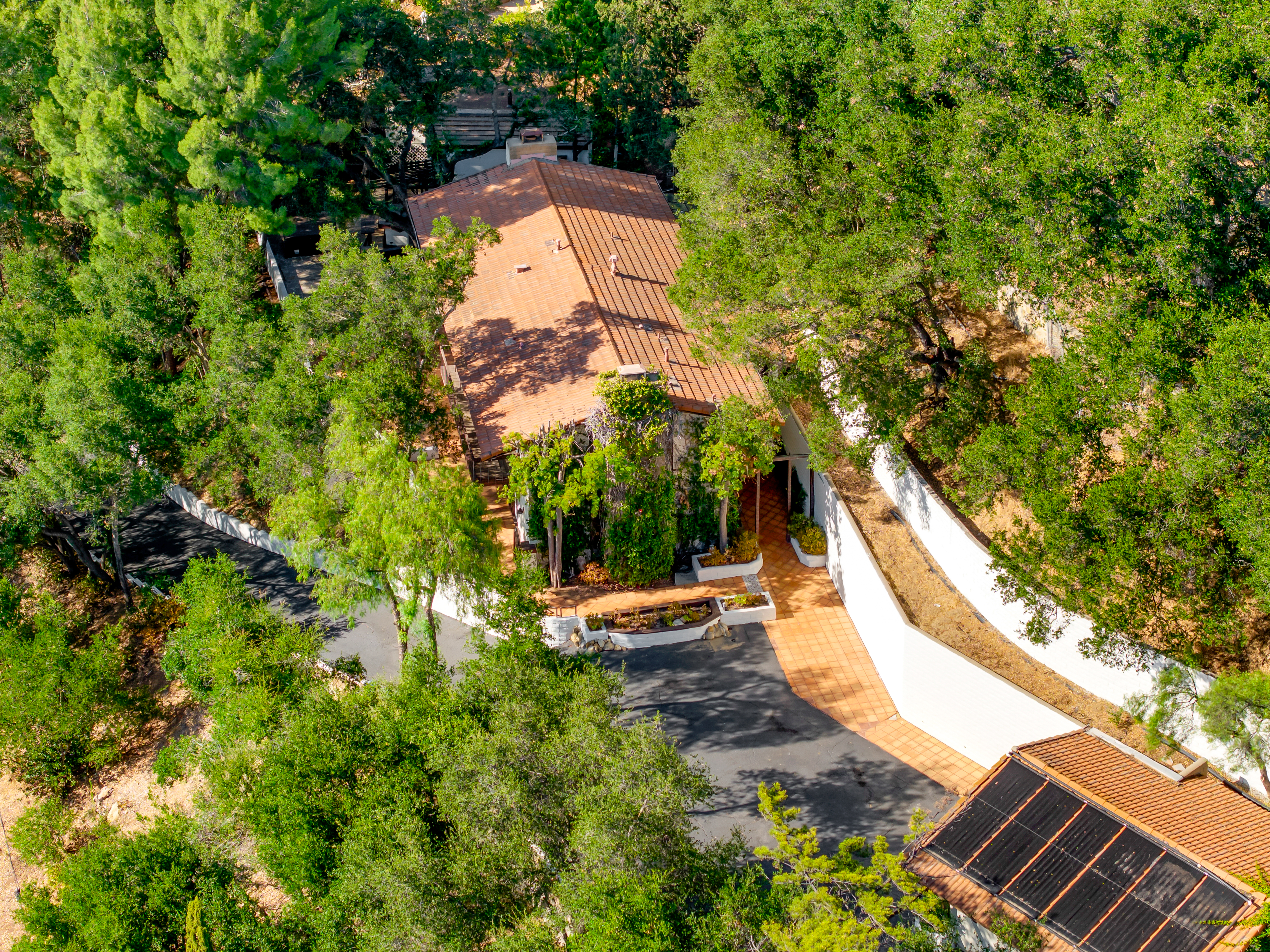  1002 Country Club Drive, Ojai, CA 93023 - 物件實景