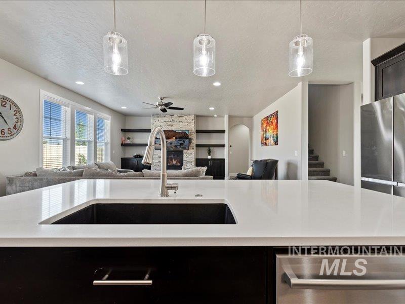 Middleton, Idaho, 83644, United States, 4 Bedrooms Bedrooms, ,Residential,For Sale,1926427