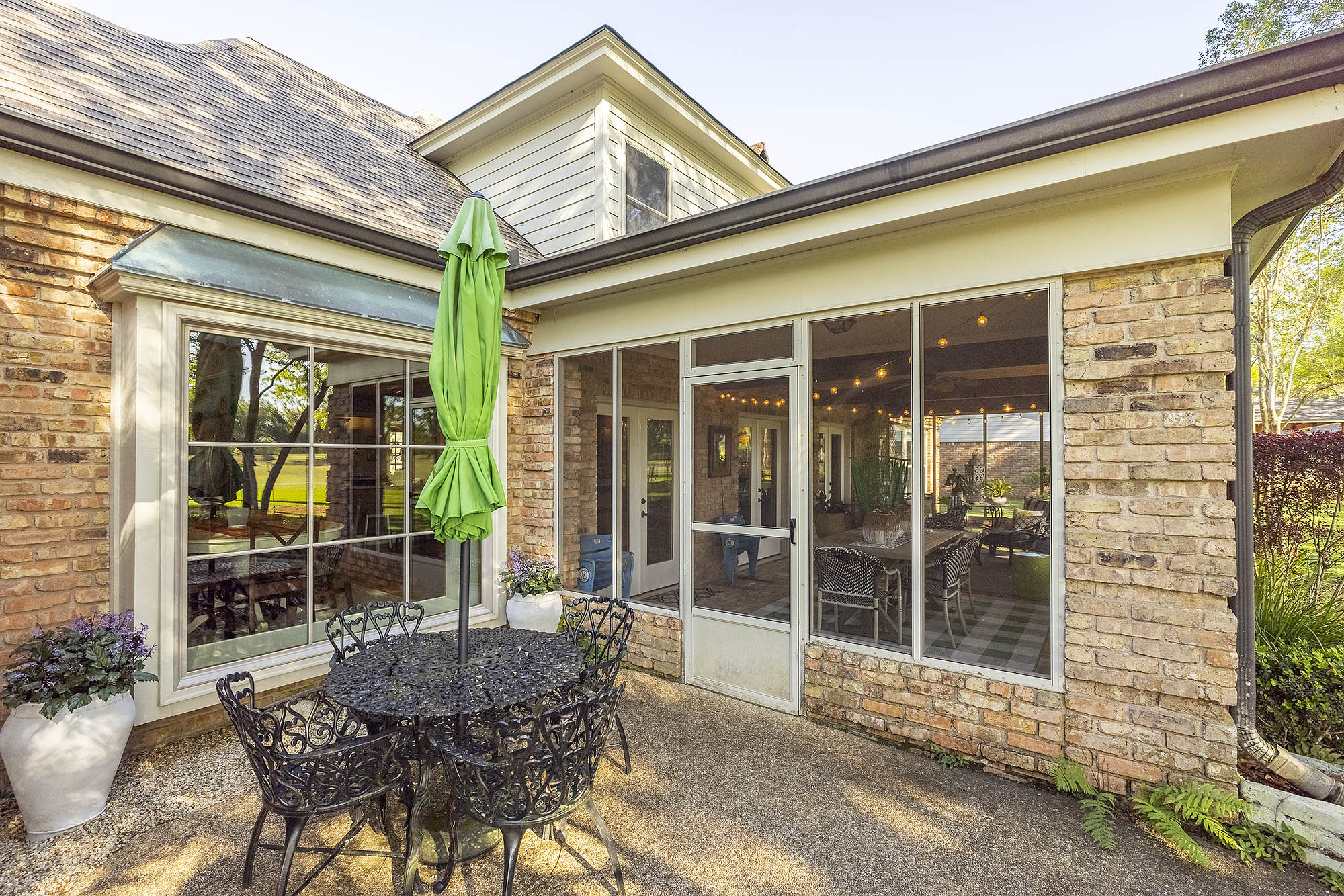 Houma, Louisiana, 70360, United States, 4 Bedrooms Bedrooms, ,3 BathroomsBathrooms,Residential,For Sale,1708944