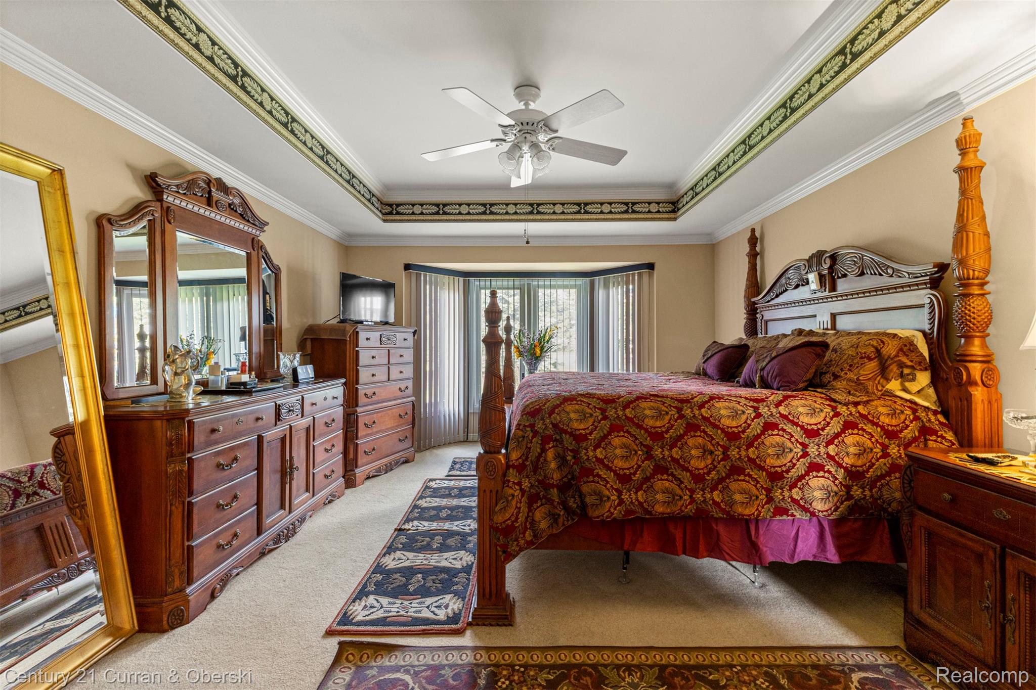 Clinton Charter Township, Michigan, 48038, United States, 4 Bedrooms Bedrooms, ,4 BathroomsBathrooms,Residential,For Sale,1979436