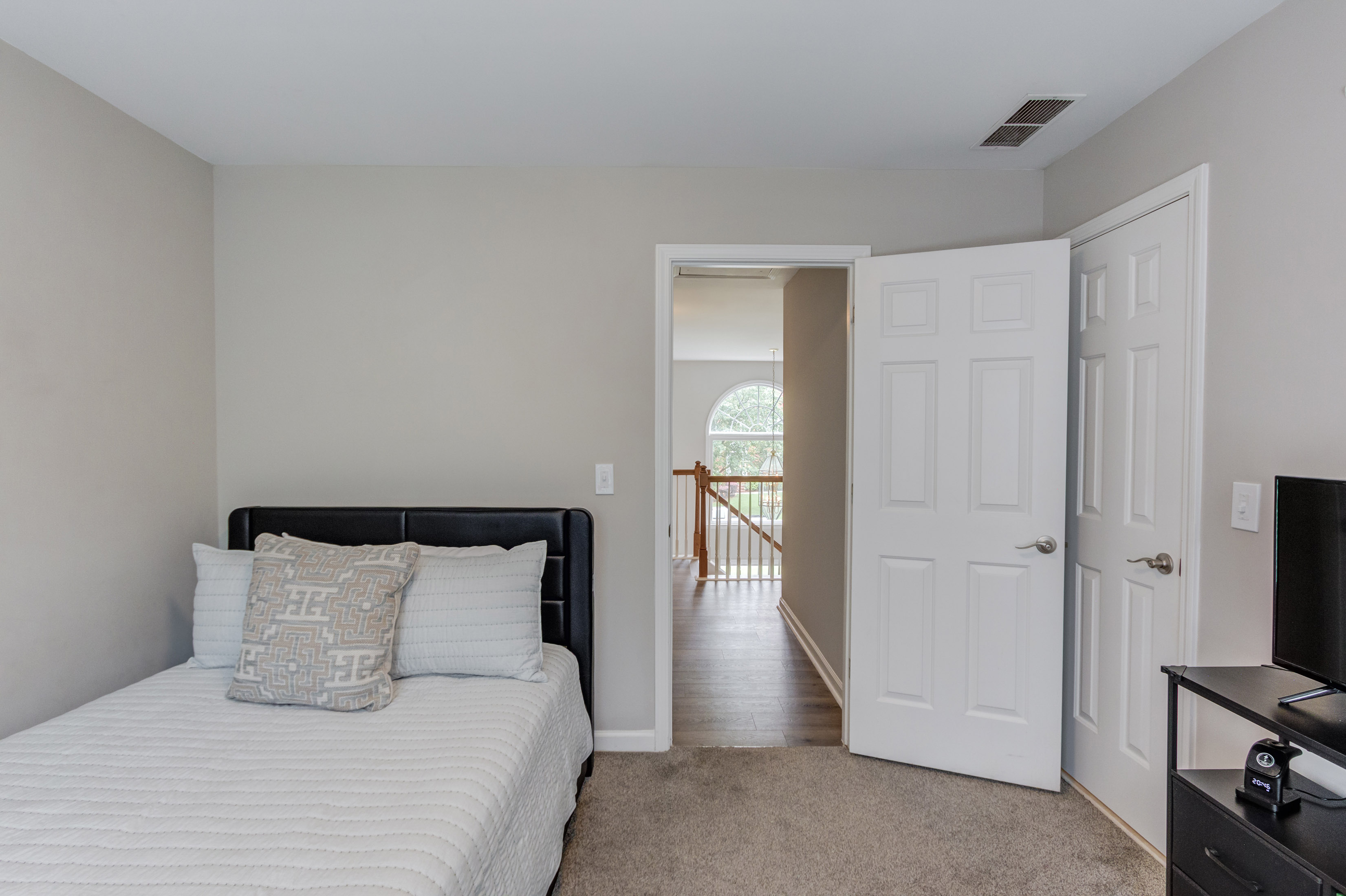  Beautifully Maintained Four Bedroom Home in the Heart of Johns Creek - 物件實景