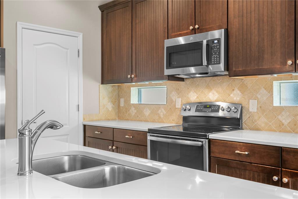 Tampa, Florida, 33647, United States, 5 Bedrooms Bedrooms, ,3 BathroomsBathrooms,Residential,For Sale,1987732