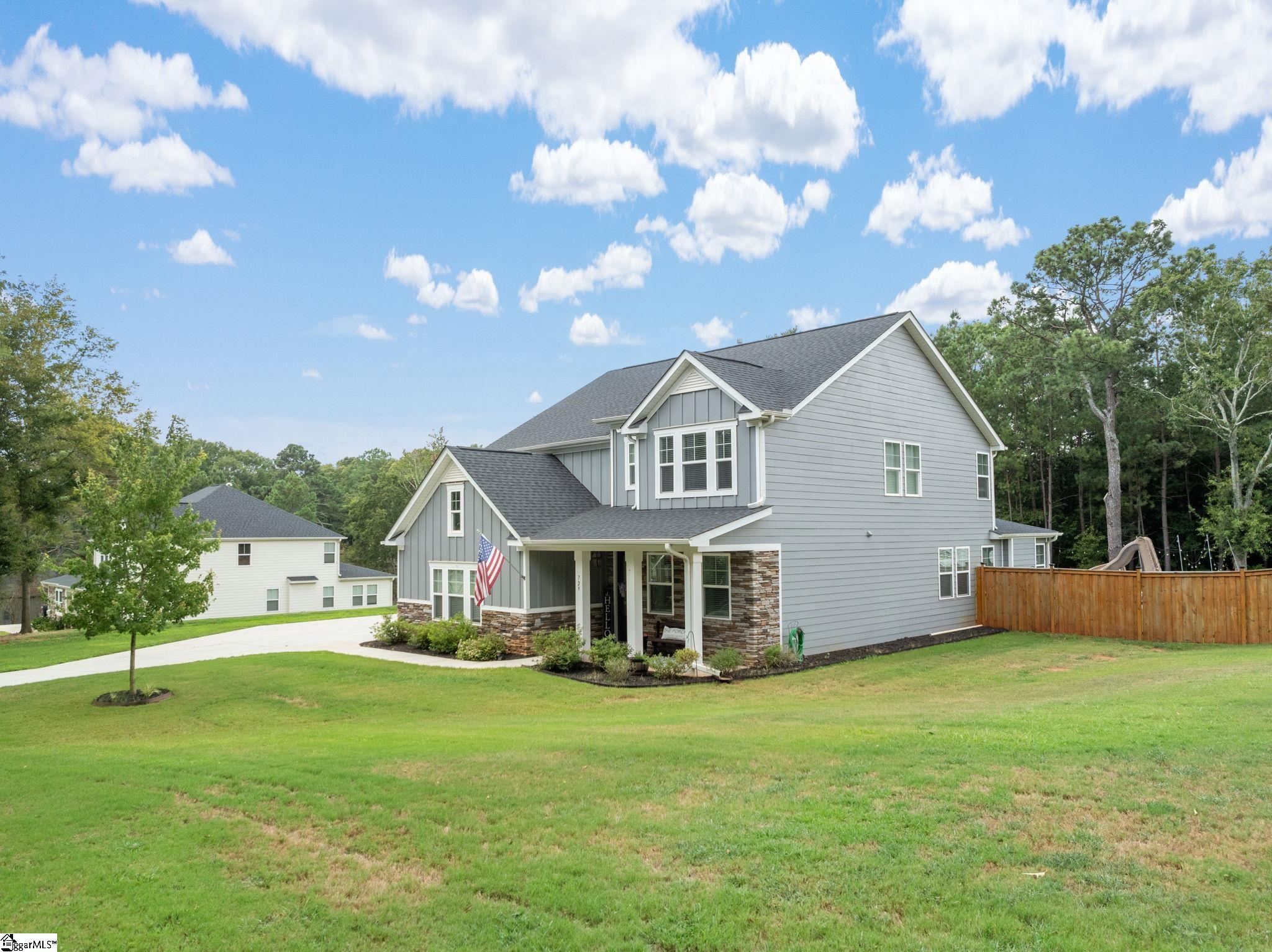 Belton, South Carolina, 29627, United States, 5 Bedrooms Bedrooms, ,4 BathroomsBathrooms,Residential,For Sale,1901180