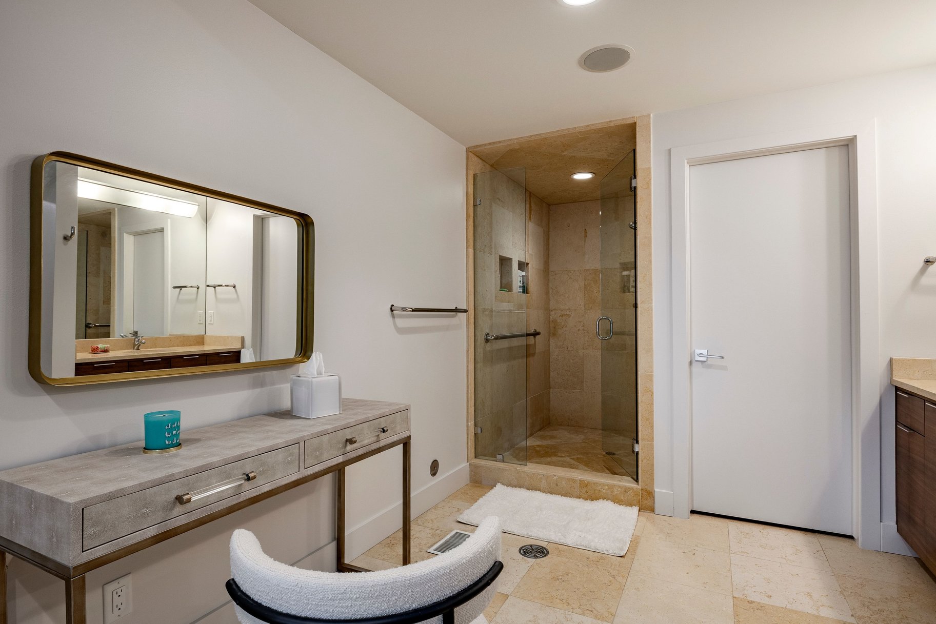  Premier Modern Residence in Dorchester Pointe with Panoramic Views - 物件實景