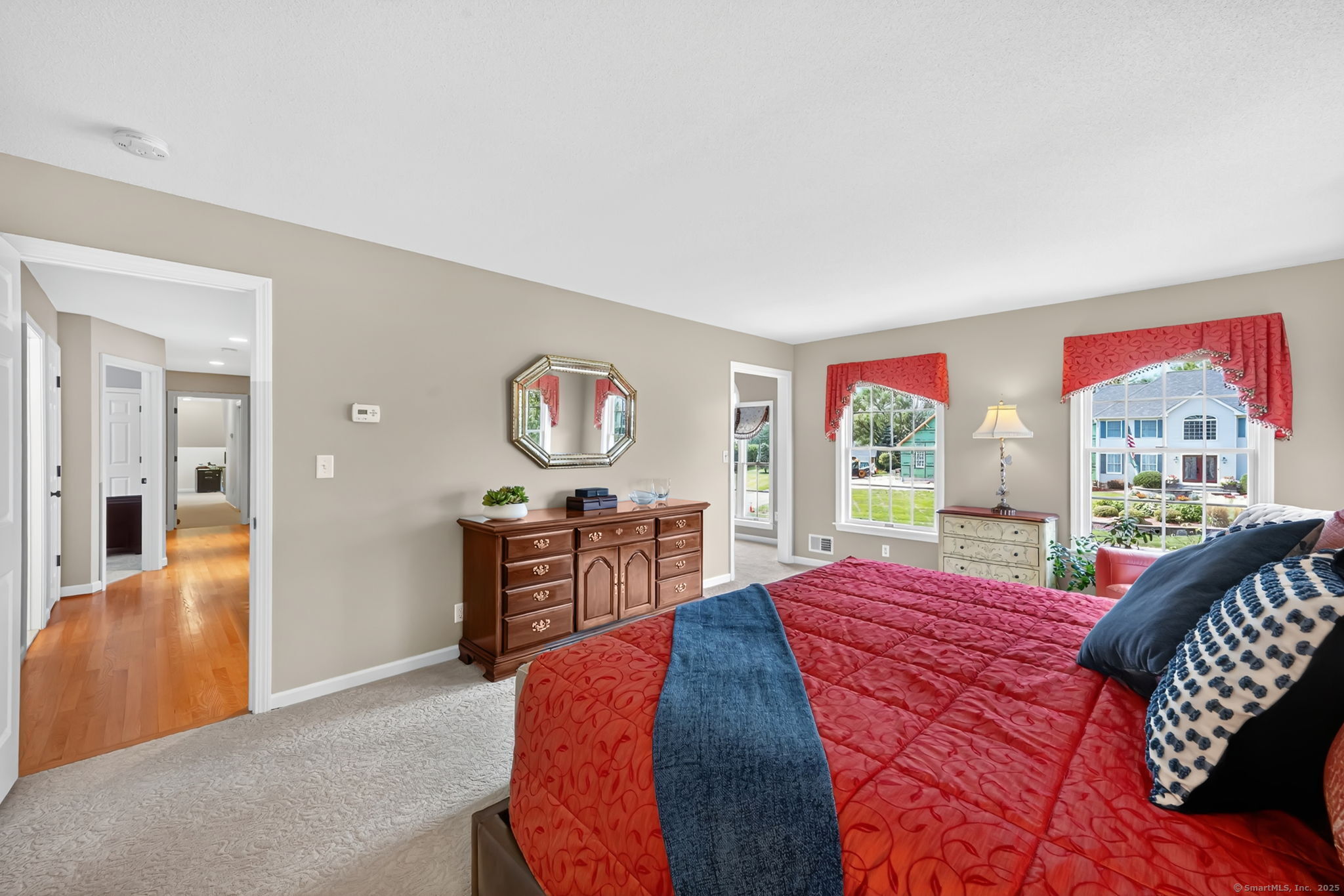 Suffield, Connecticut, 06078, United States, 4 Bedrooms Bedrooms, ,3 BathroomsBathrooms,Residential,For Sale,1927019