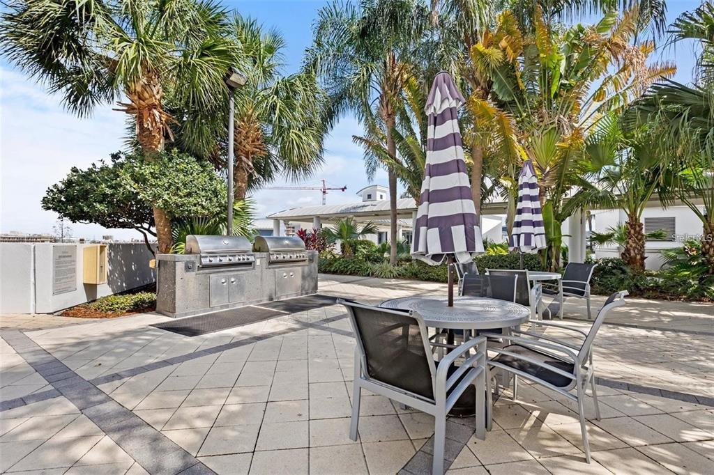 Tampa, Florida, 33602, United States, 2 Bedrooms Bedrooms, ,3 BathroomsBathrooms,Residential,For Sale,2018013