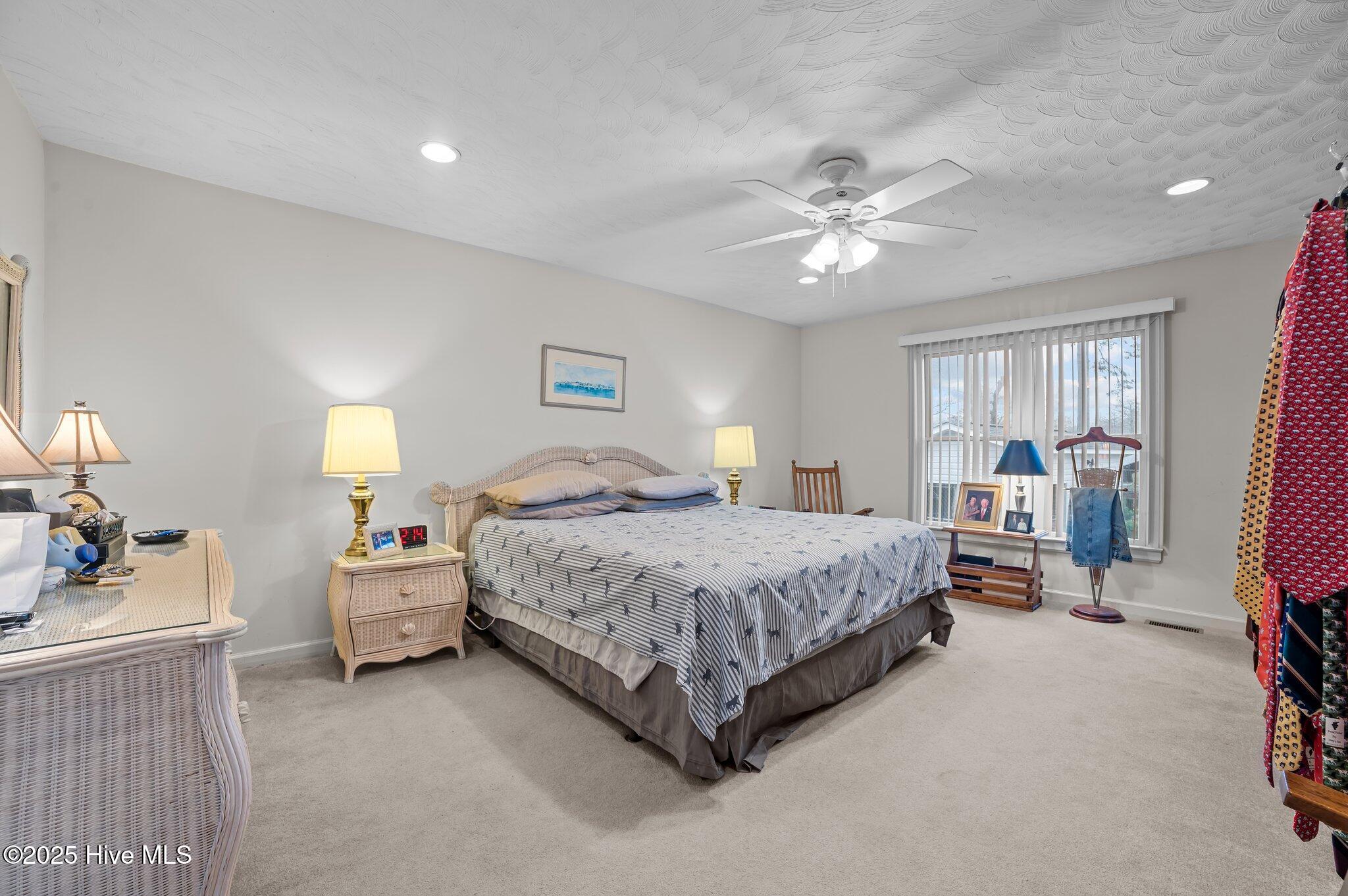 Washington, North Carolina, 27889, United States, 3 Bedrooms Bedrooms, ,2 BathroomsBathrooms,Residential,For Sale,2017723