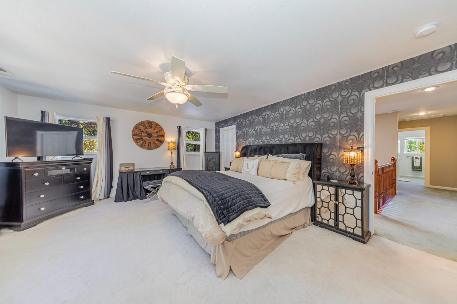 Ahwahnee, California, 93601, United States, 4 Bedrooms Bedrooms, ,3 BathroomsBathrooms,Residential,For Sale,1978318