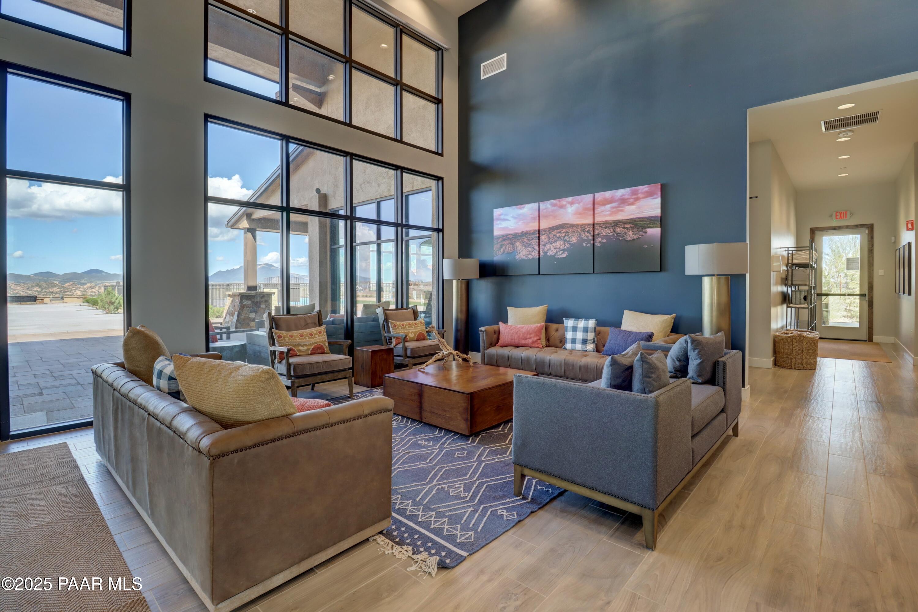 Prescott, Arizona, 86301, United States, 3 Bedrooms Bedrooms, ,3 BathroomsBathrooms,Residential,For Sale,1960524