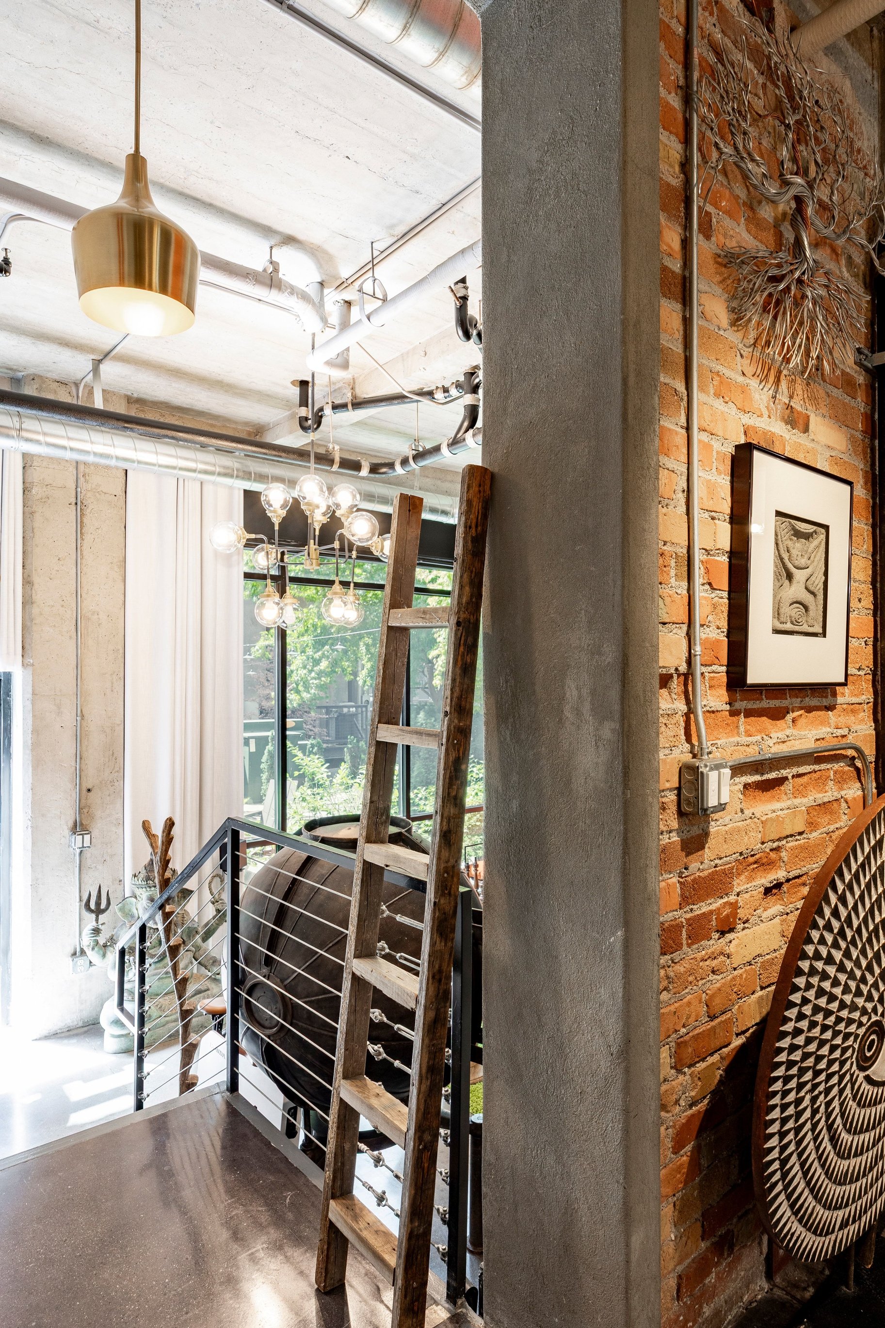  Downtown Historic Loft Meets Smart-Tech Modern Luxury - 物件實景