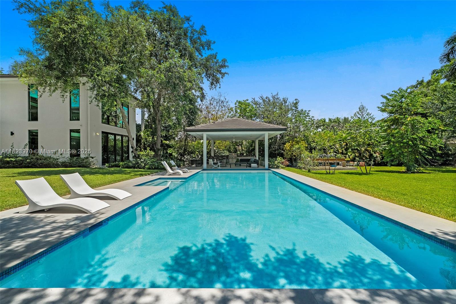 Pinecrest, Florida, 33156, United States, 7 Bedrooms Bedrooms, ,9 BathroomsBathrooms,Residential,For Sale,1885152