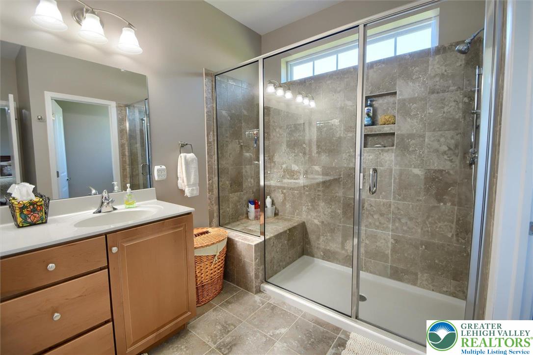 Upper Milford Twp, Pennsylvania, 18049, United States, 3 Bedrooms Bedrooms, ,3 BathroomsBathrooms,Residential,For Sale,1960503