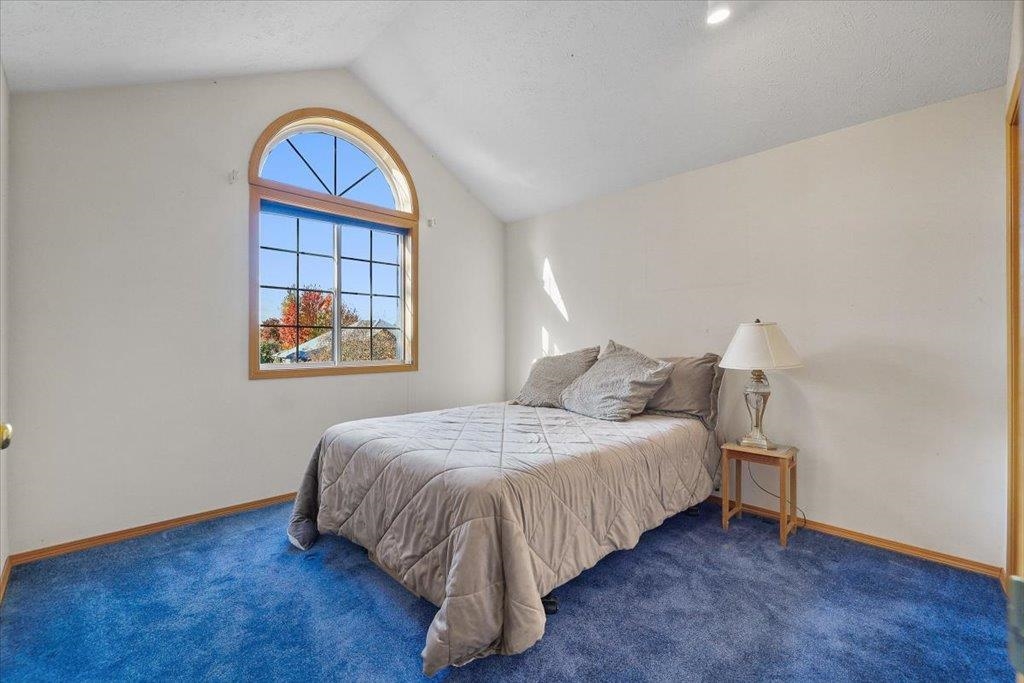 Spokane, Washington, 99223, United States, 5 Bedrooms Bedrooms, ,4 BathroomsBathrooms,Residential,For Sale,1988126