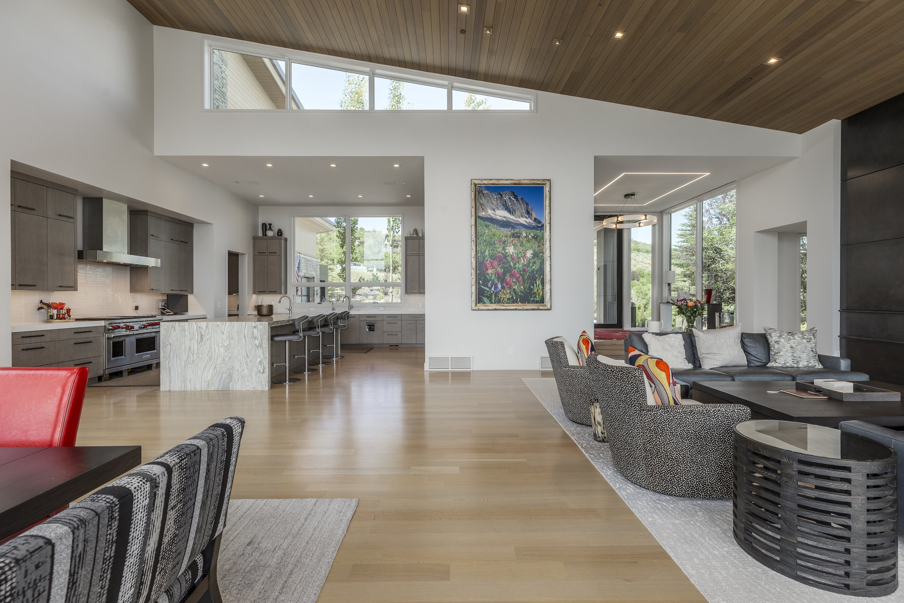  Sophisticated Mountain Design with Unmatched Views in an Elite Setting - 物件實景