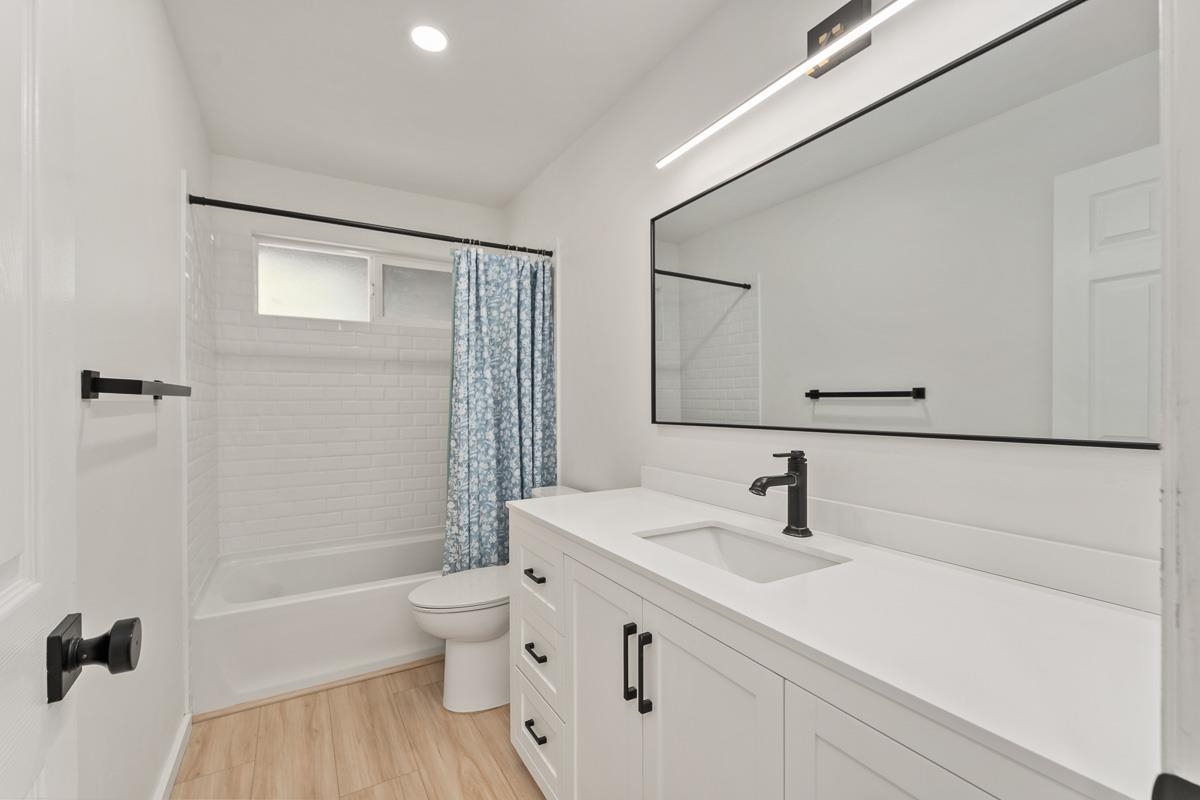 Wailuku, Hawaii, 96793, United States, 3 Bedrooms Bedrooms, ,3 BathroomsBathrooms,Residential,For Sale,1827796