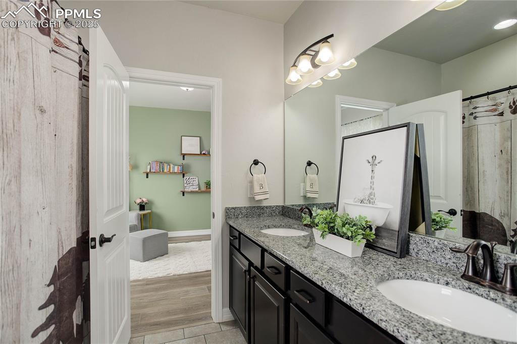 Peyton, Colorado, 80831, United States, 5 Bedrooms Bedrooms, ,5 BathroomsBathrooms,Residential,For Sale,1795050