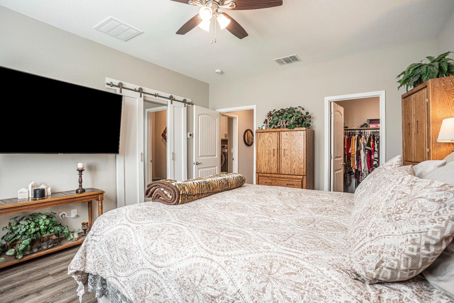 Sacramento, California, 95834, United States, 3 Bedrooms Bedrooms, ,3 BathroomsBathrooms,Residential,For Sale,1896933