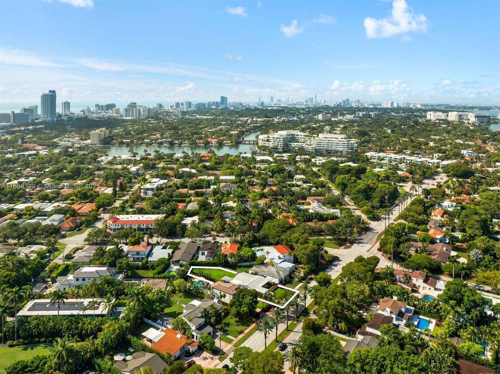 Miami Beach, Florida, 33140, United States, 3 Bedrooms Bedrooms, ,2 BathroomsBathrooms,Residential,For Sale,1934201