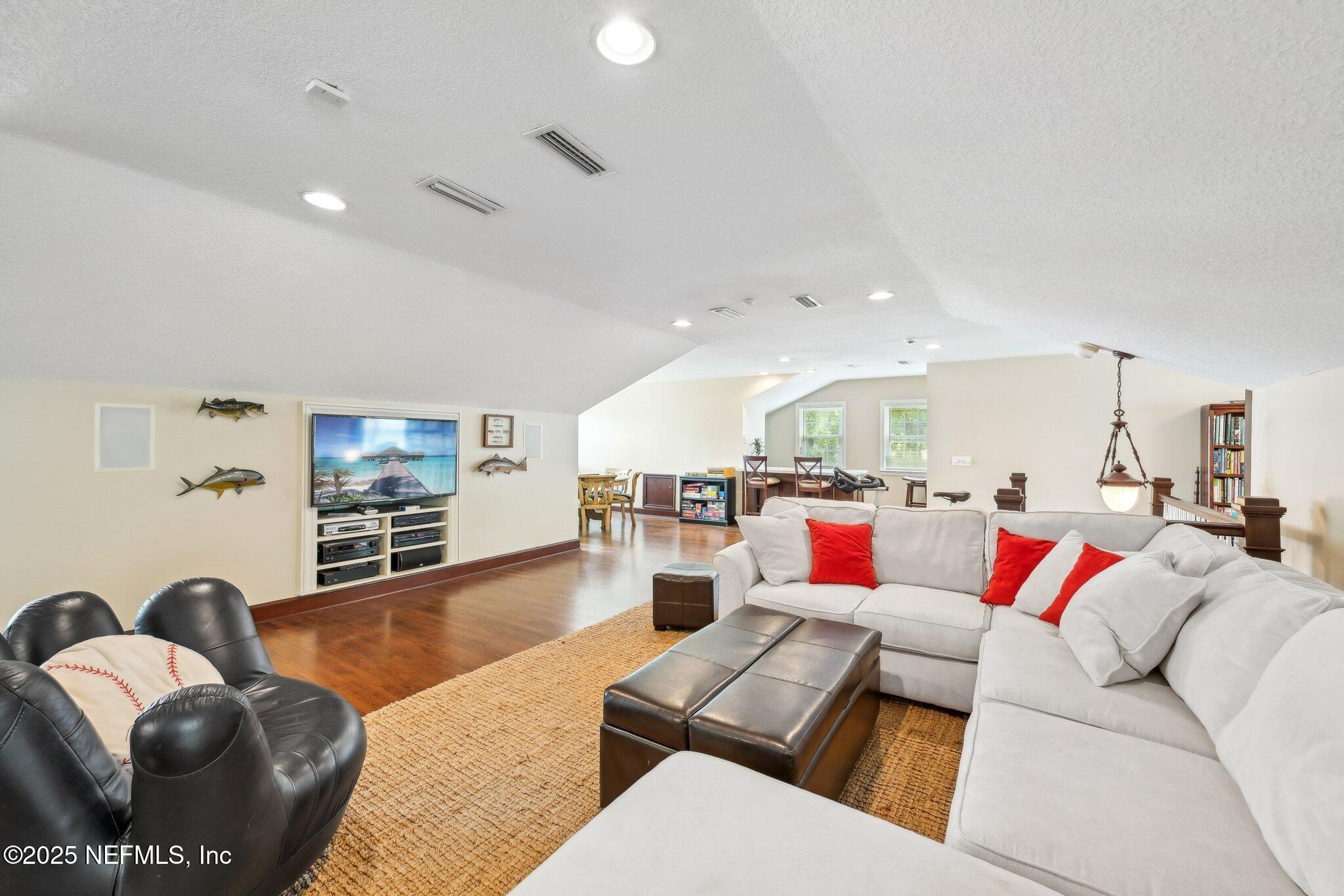Orange Park, Florida, 32073, United States, 5 Bedrooms Bedrooms, ,9 BathroomsBathrooms,Residential,For Sale,1847140