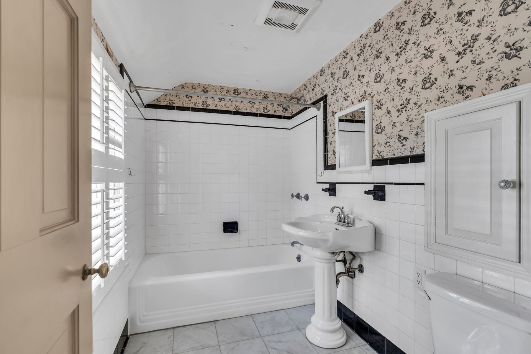 Timeless Colonial in Sea Girt Estates - 物件實景