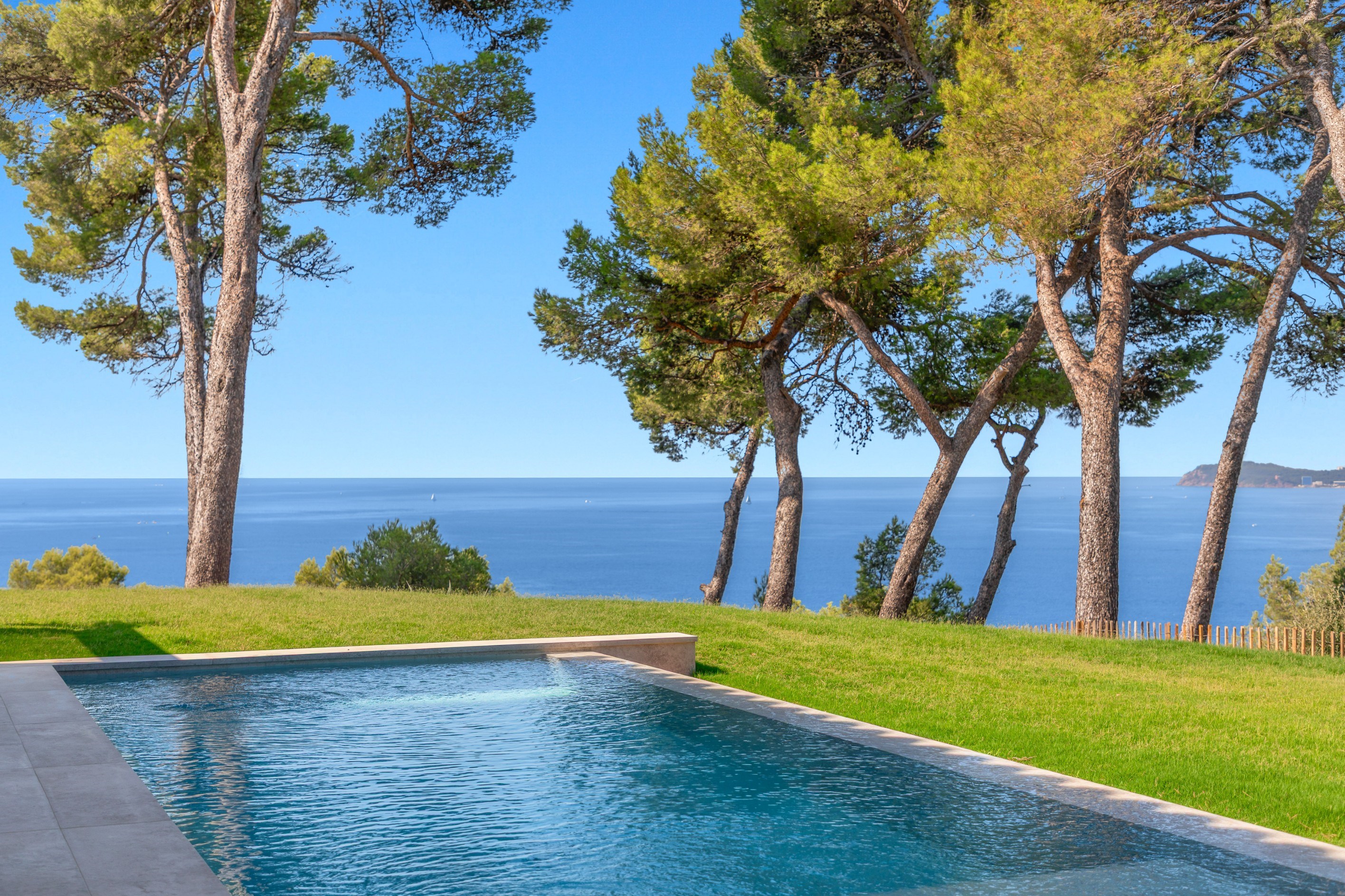  Le Pradet – First-Line Villa with Exceptional Sea Views - 物件實景