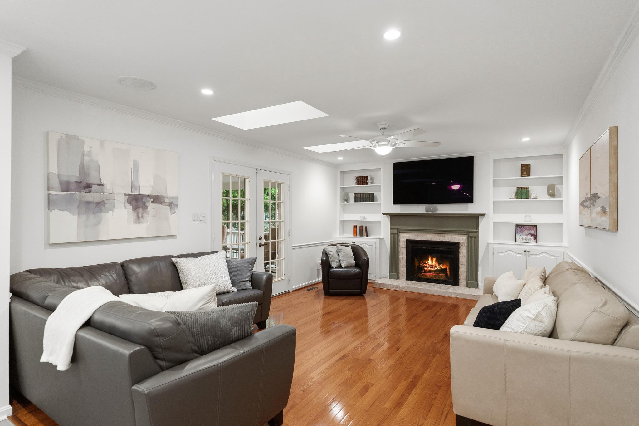  7905 Belleflower Drive, Springfield, VA, 22152 - 物件實景