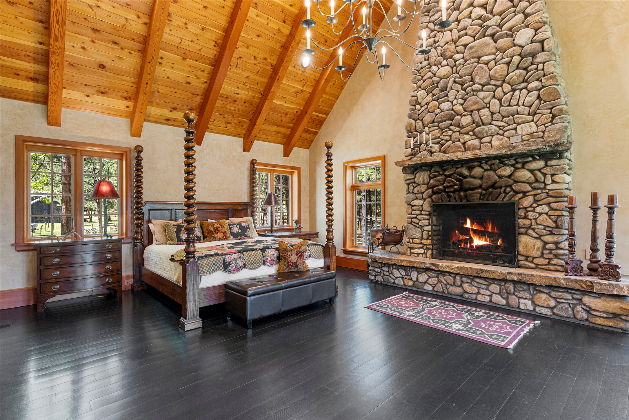  594 Bunkhouse Road - 物件實景