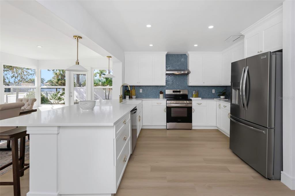 Apollo Beach, Florida, 33572, United States, 4 Bedrooms Bedrooms, ,2 BathroomsBathrooms,Residential,For Sale,1906320