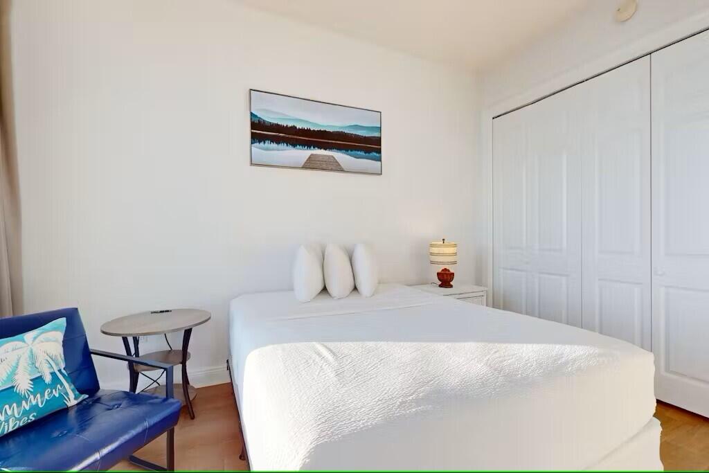 Destin, Florida, 32541, United States, 4 Bedrooms Bedrooms, ,3 BathroomsBathrooms,Residential,For Sale,1827058