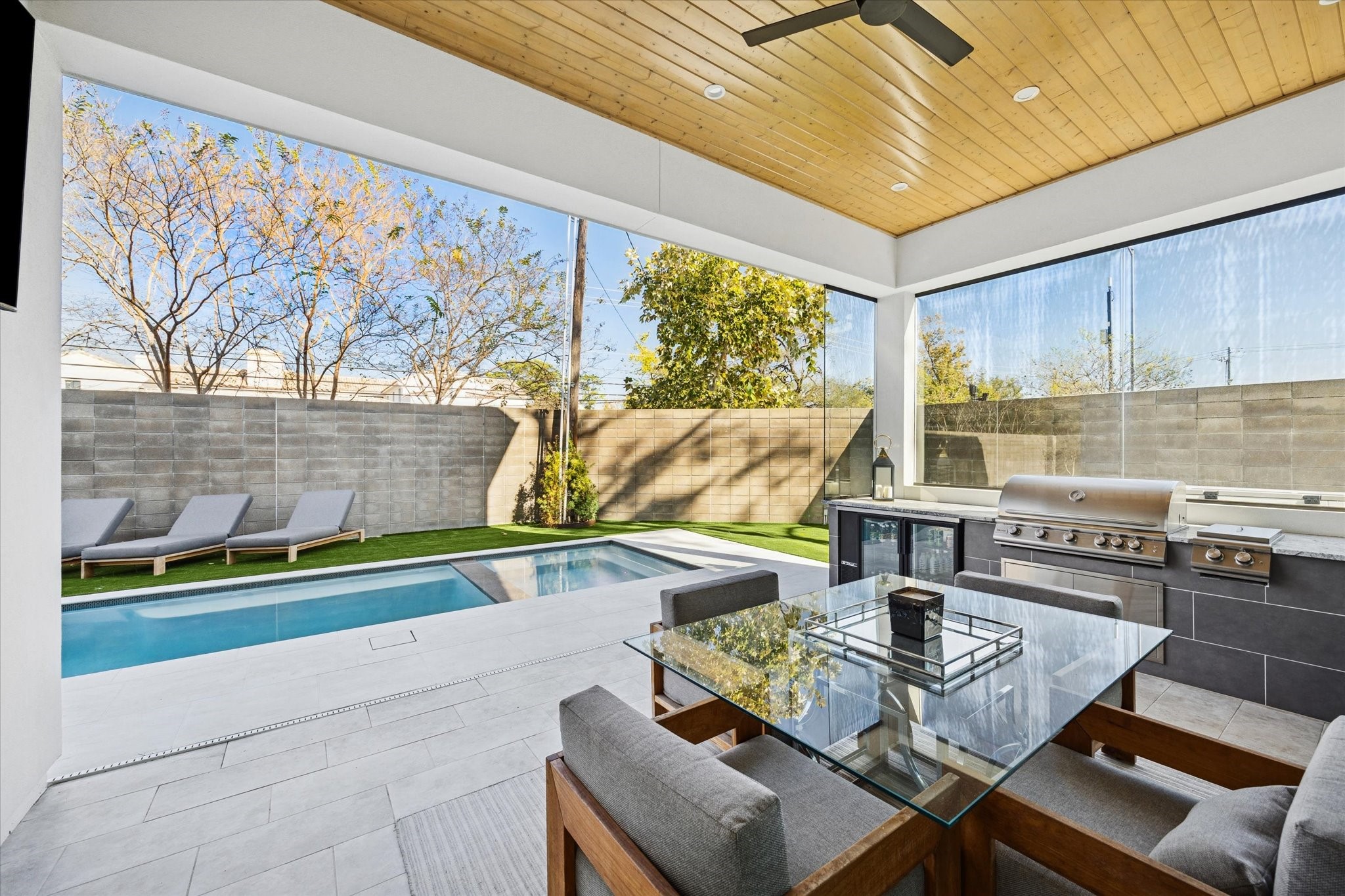  4002 Meadow Lake Lane - 物件實景