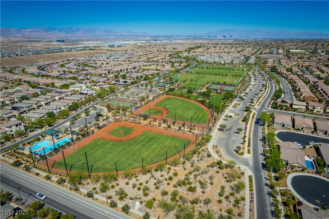 Henderson, Nevada, 89044, United States, 3 Bedrooms Bedrooms, ,2 BathroomsBathrooms,Residential,For Sale,1950988