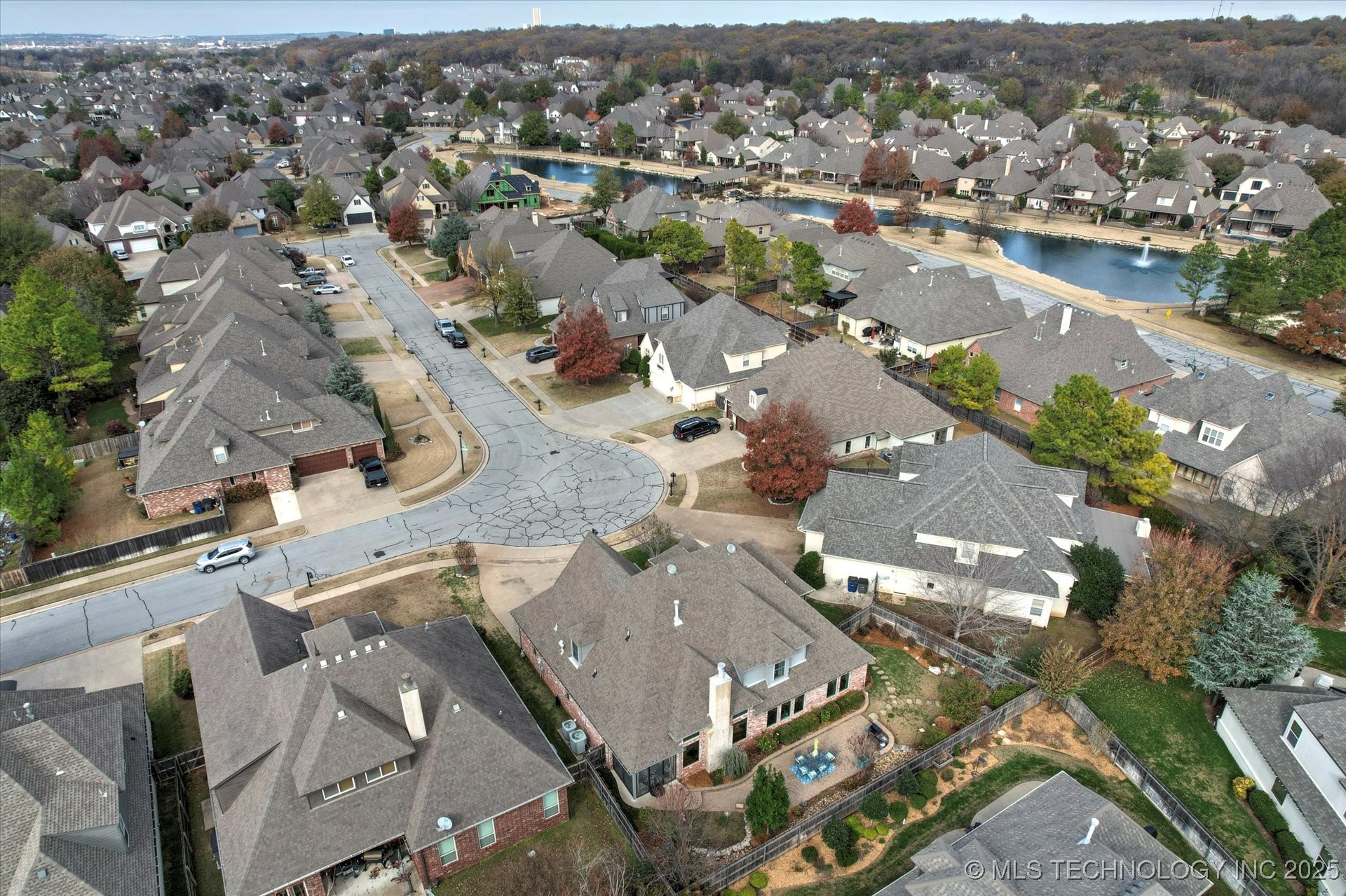 Tulsa, Oklahoma, 74137, United States, 4 Bedrooms Bedrooms, ,4 BathroomsBathrooms,Residential,For Sale,2003368