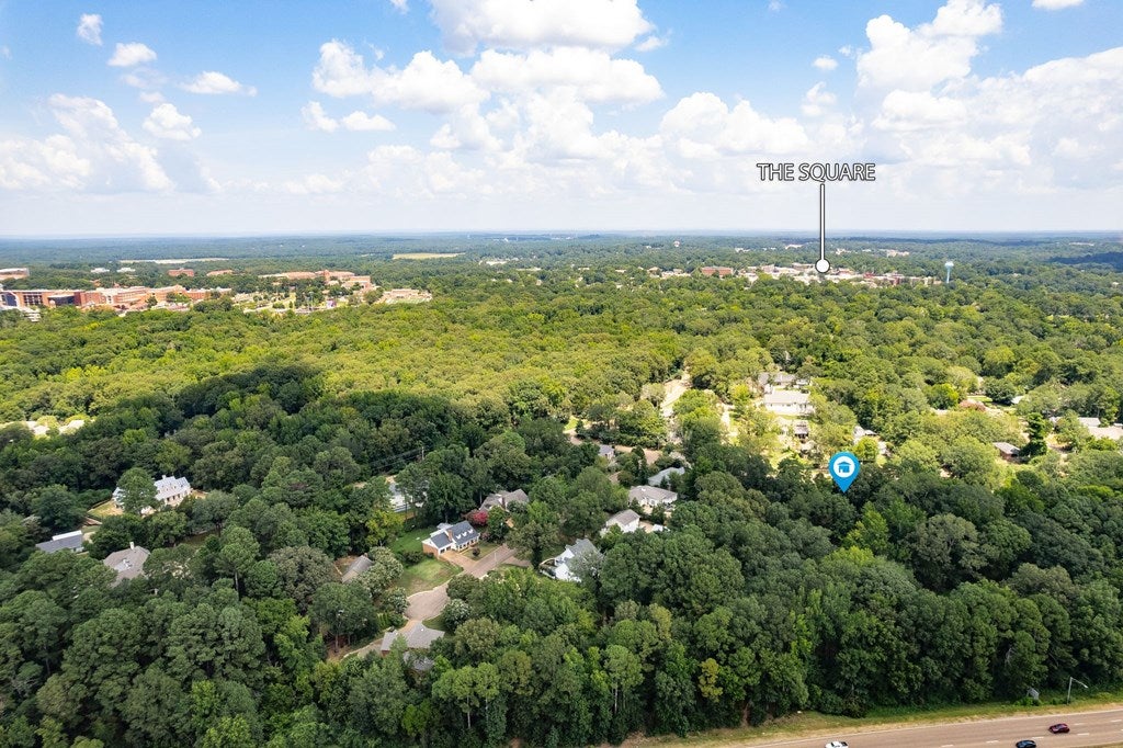 OXFORD, Mississippi, 38655, United States, 3 Bedrooms Bedrooms, ,3 BathroomsBathrooms,Residential,For Sale,1903883