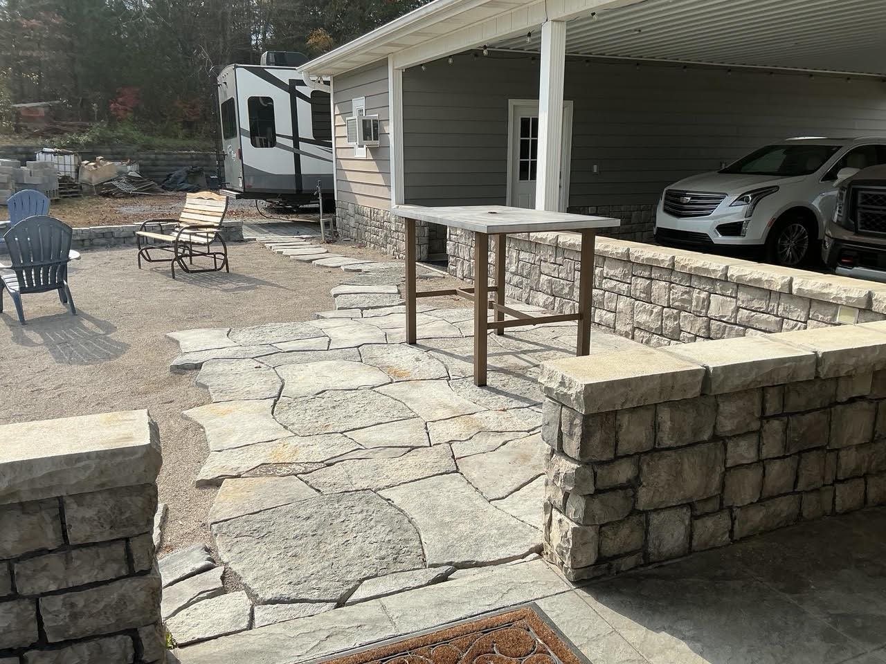 Glasgow, Kentucky, 42141, United States, 4 Bedrooms Bedrooms, ,3 BathroomsBathrooms,Residential,For Sale,1998420