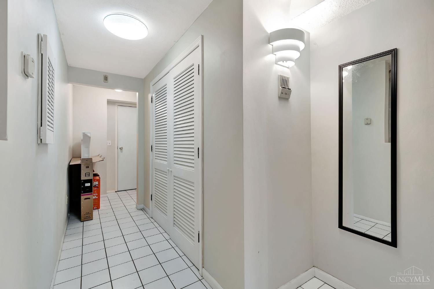 Cincinnati, Ohio, 45204, United States, ,Residential,For Sale,1998506