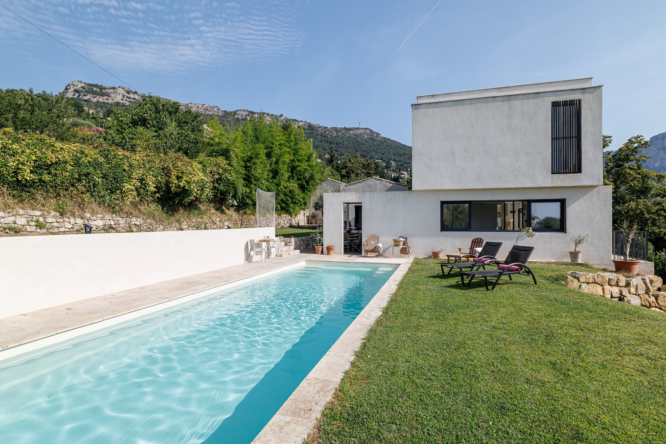  Architect-designed contemporary villa for sale in Vence near Saint-Paul-de-Vence - 物件實景